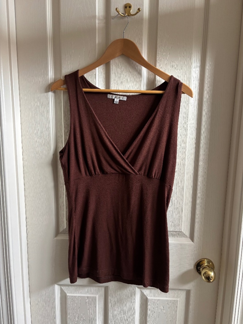 CAbi Brown Sleeveless V Neck Empire Waist Top Size M Y2K